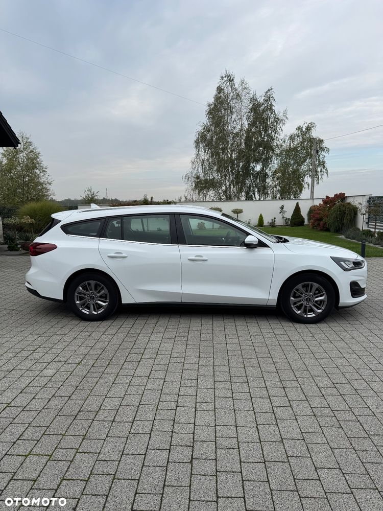 Ford Focus 1.0 EcoBoost Titanium - 9
