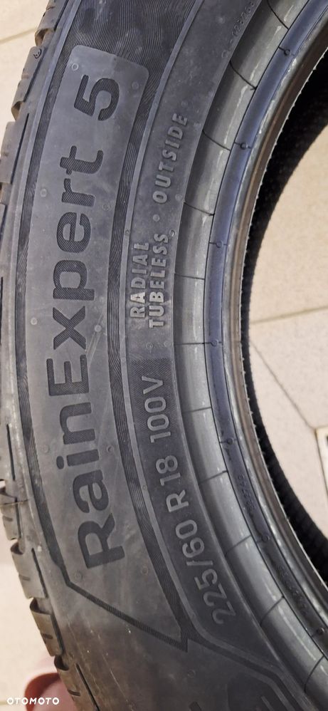 Opony Uniroyal RainExpert 5 – 225/60 R18 100V - 8
