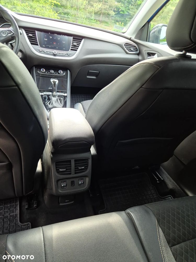 Opel Grandland X 1.2 T Elite S&S - 29
