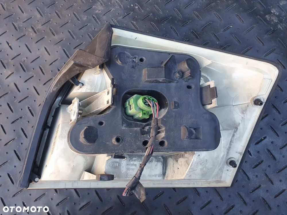 AUDI A4 B6 SEDAN LAMPA LEWY TYŁ LEWA TYLNA 8E0945095C 153929 ORYGINAŁ HELLA - 4