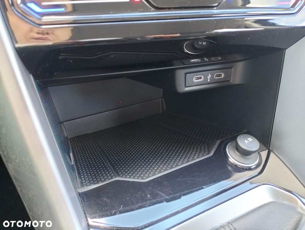 Volkswagen T-Roc 1.5 TSI Special Edition DSG - 39