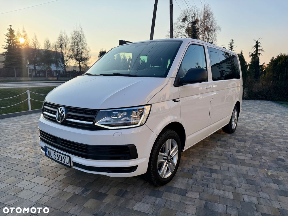 Volkswagen Multivan - 2