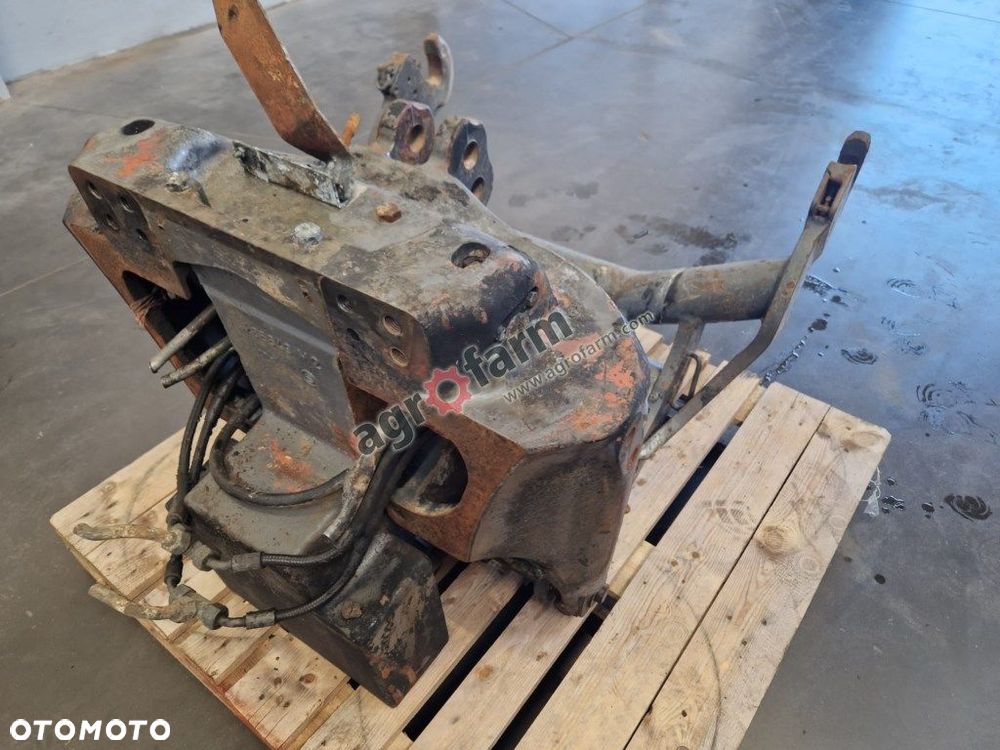 TUZ, przedni podnośnik, Massey Ferguson 8660 - 3