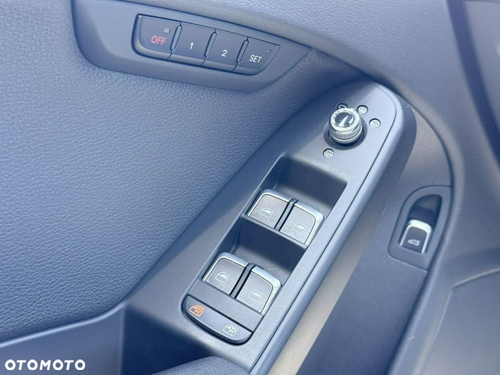 Audi A4 Avant 2.0 TDI - 20