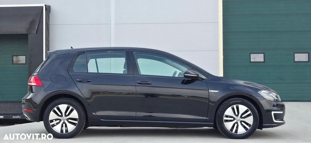 Volkswagen e-Golf - 7