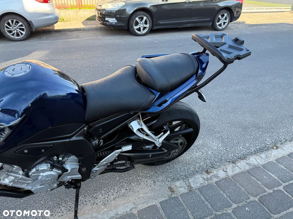 Yamaha FZ - 19