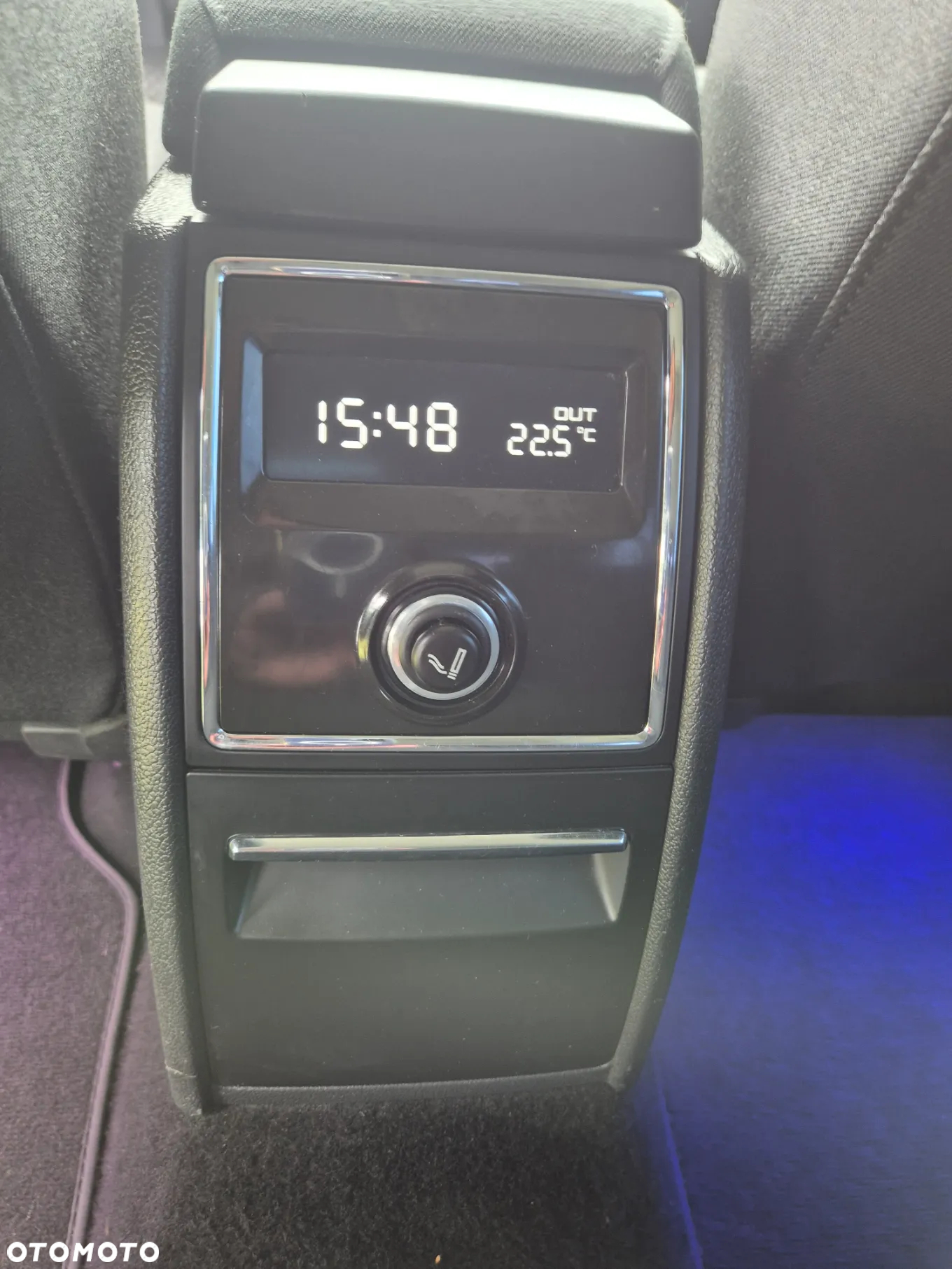 Skoda Superb 2.0 TDI DSG Exclusive - 22