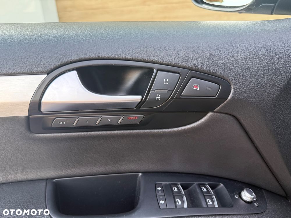 Audi Q7 3.0 TFSI Quattro Tiptronic - 6
