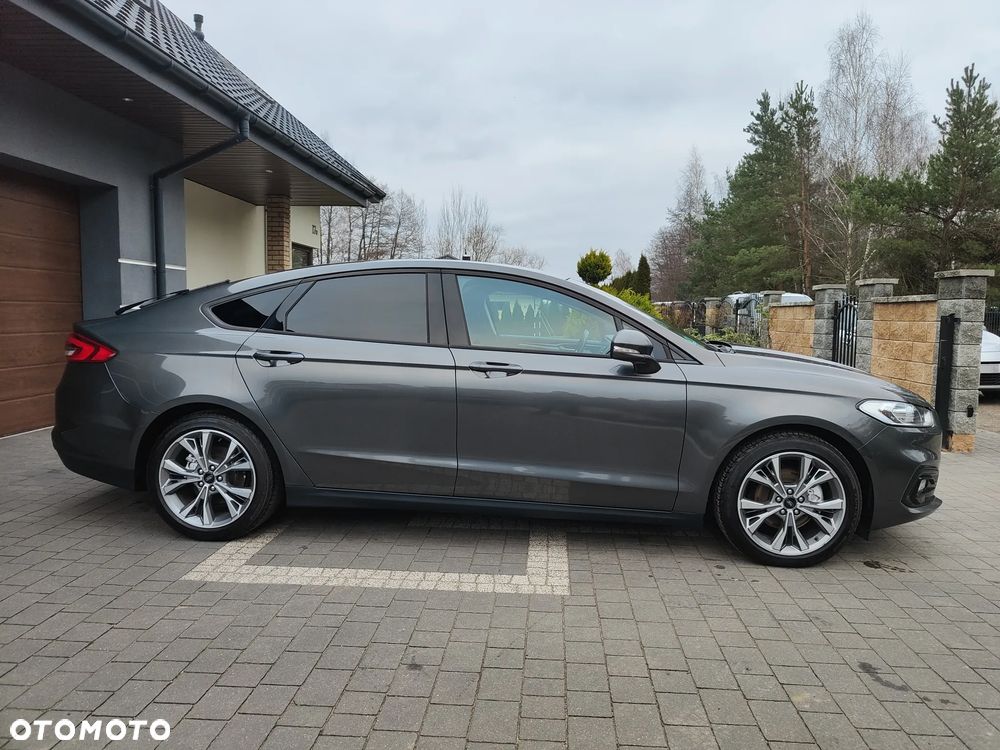 Ford Mondeo 2.0 TDCi Ambiente - 3