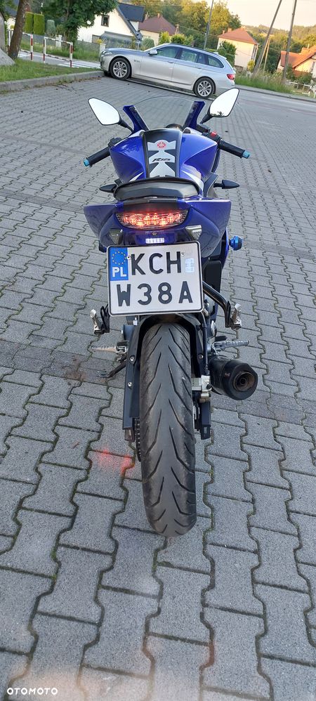 Yamaha YZR - 9