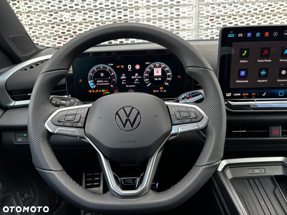 Volkswagen T-Roc 1.5 eTSI R-Line DSG - 23
