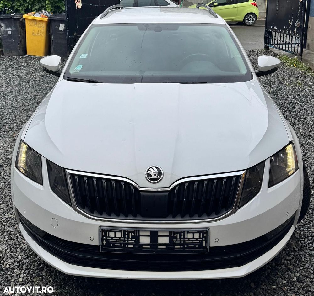 Skoda Octavia - 10