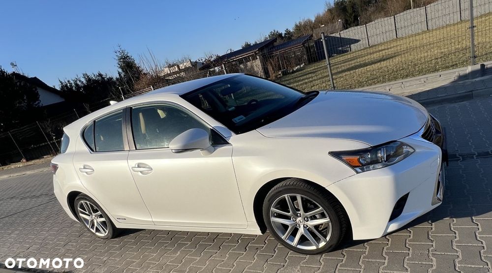 Lexus CT 200h Comfort - 1