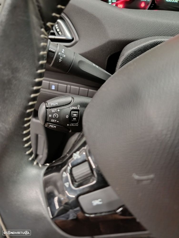 Peugeot 308 SW 1.5 BlueHDi Style - 22