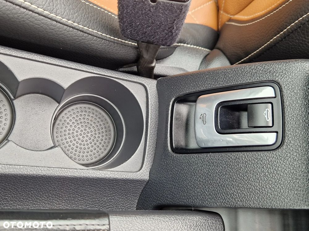 Volkswagen Eos 2.0 TDI DPF Individual - 13