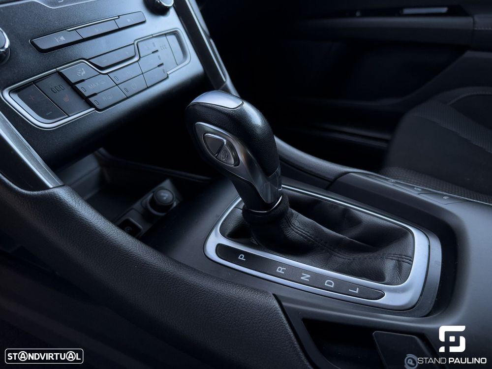 Ford Mondeo SW 2.0 HEV Titanium - 18