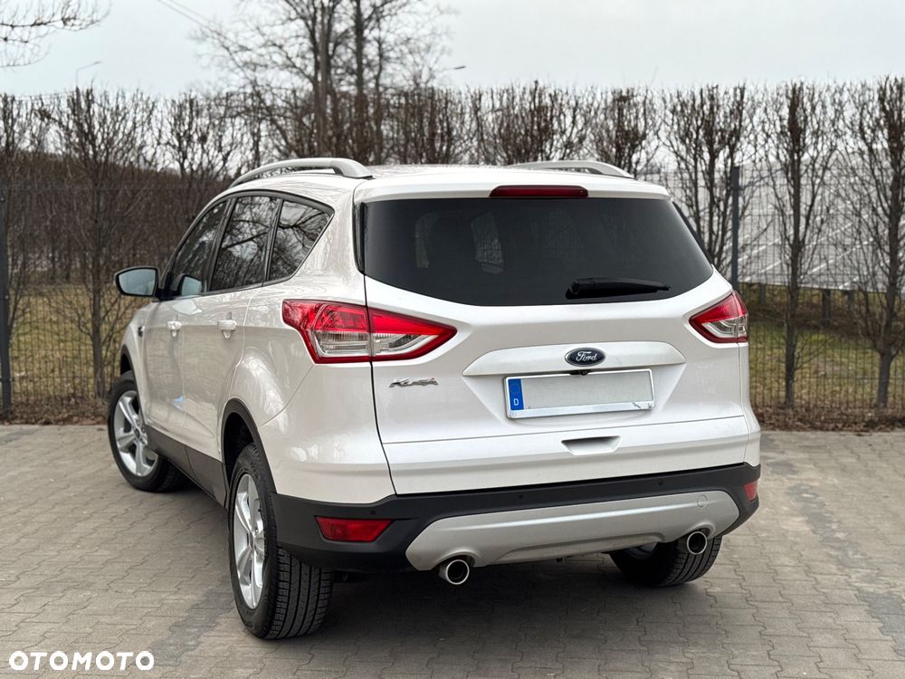 Ford Kuga 2.0 TDCi 4x4 Titanium - 32