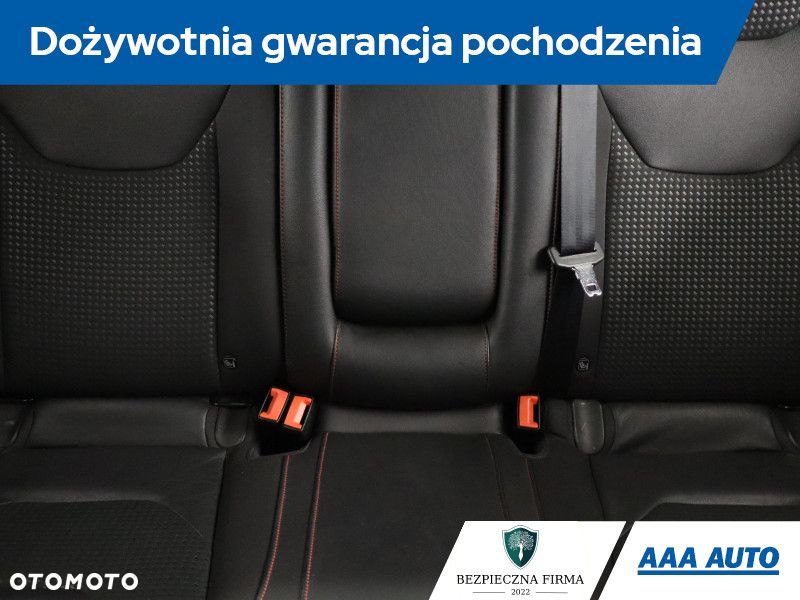 Ford Mondeo - 12