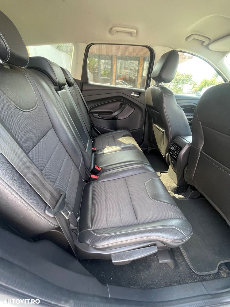 Ford Kuga 2.0 TDCi 2WD Titanium - 10
