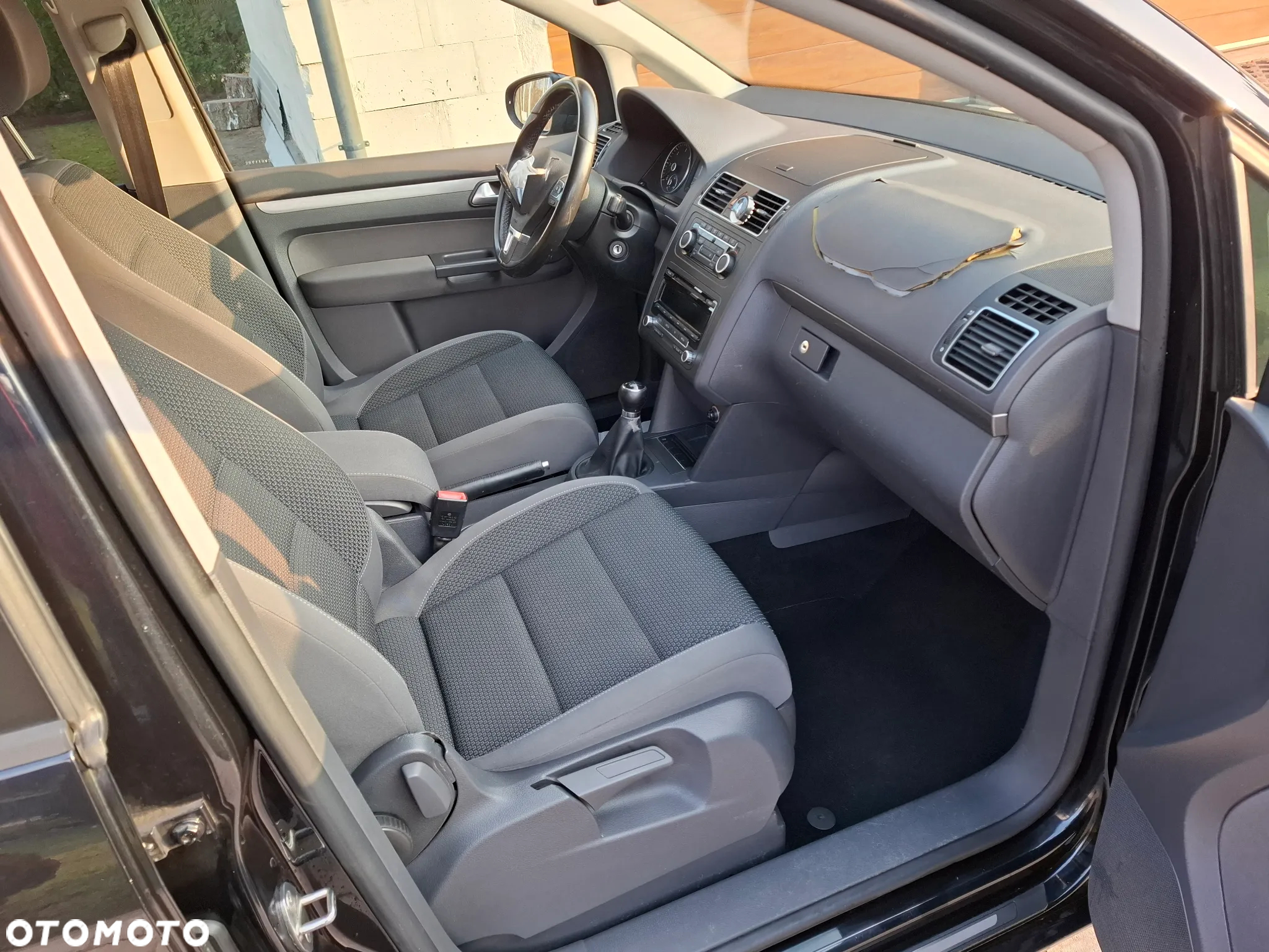 Volkswagen Touran - 20