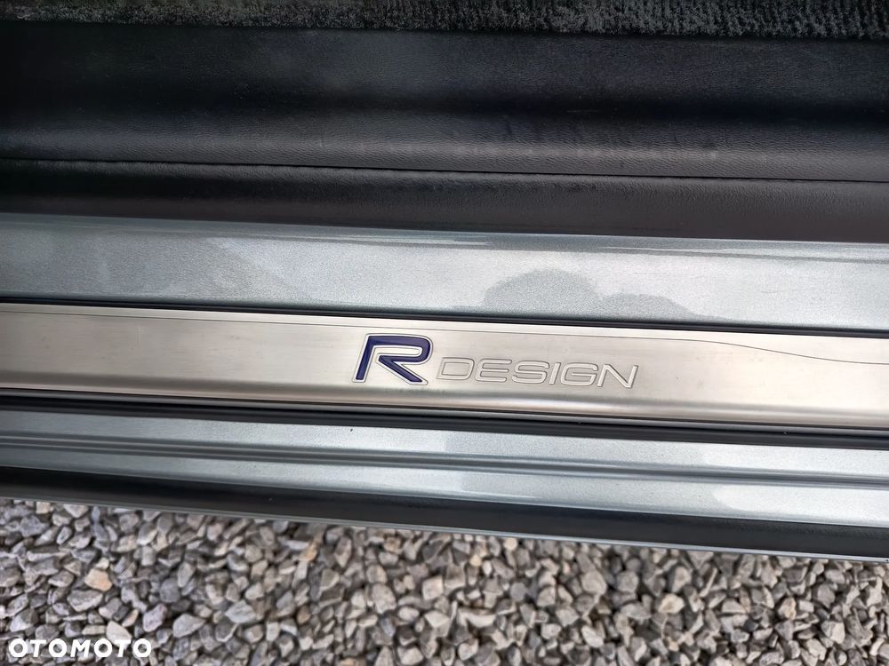 Volvo V60 D4 Geartronic RDesign - 16