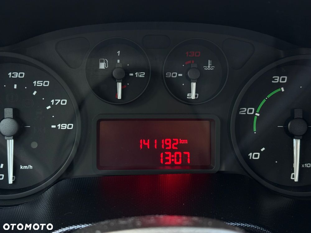 Iveco DAILY 72-180 3.0 HPI 170KM * HDS FASSI F 50* 2125kg Udźwig * Wywrotka 3 Stronna * 11 metrów wysuwu - 21