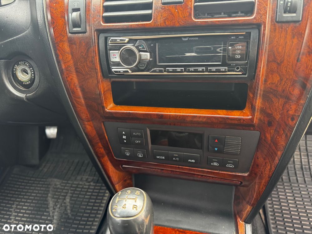 Hyundai Terracan 2.9 CRDi Middle - 10