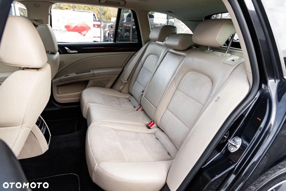 Skoda Superb 3.6 V6 4x4 DSG Elegance - 19