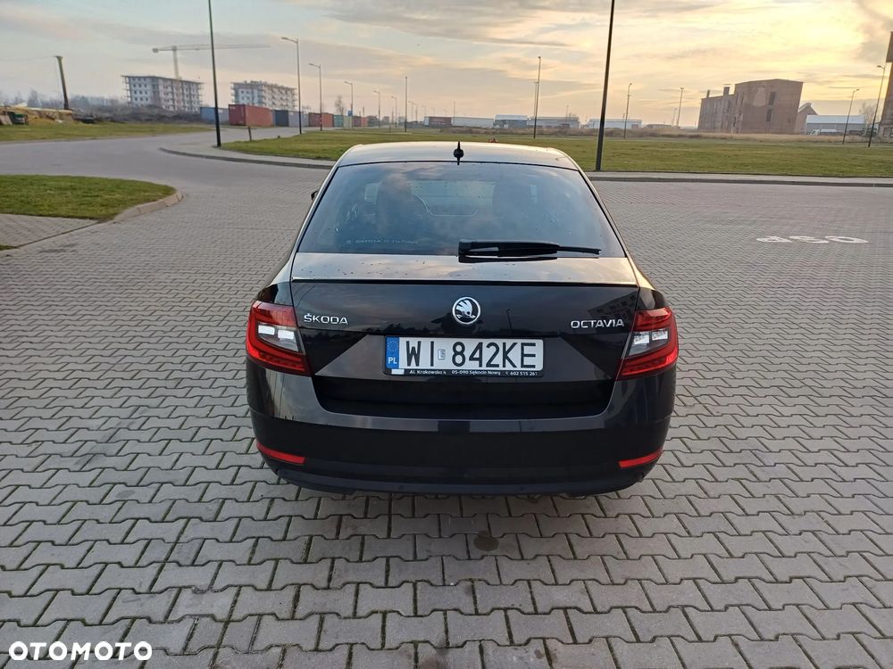 Skoda Octavia 2.0 TSI Style DSG - 8