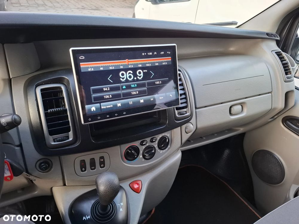 Opel Vivaro 2010 LONG DUBEL KABINA 5osobowy 2.5CDTI 150KM - 24