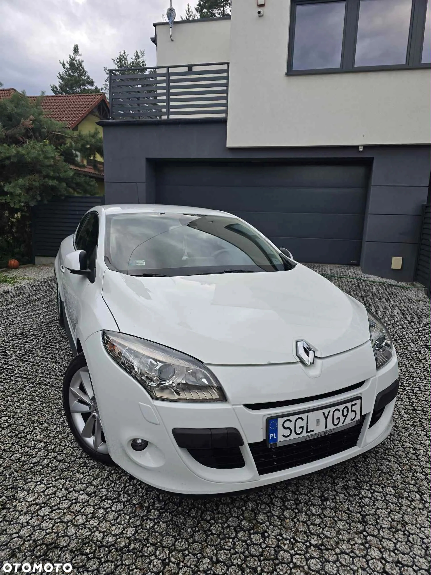 Renault Megane CC 1.9 dCi Dynamique - 3