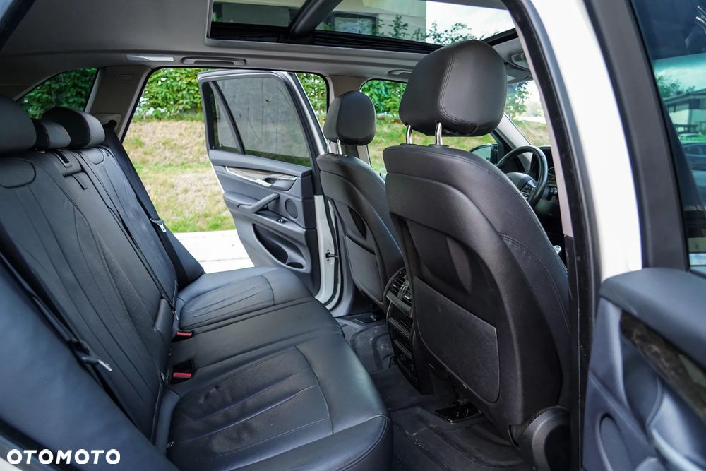 BMW X5 xDrive35i - 8