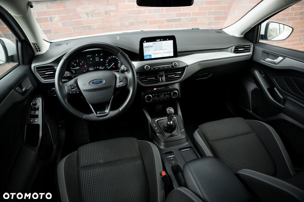 Ford Focus 1.5 EcoBlue STart-Stopp-System TITANIUM - 26