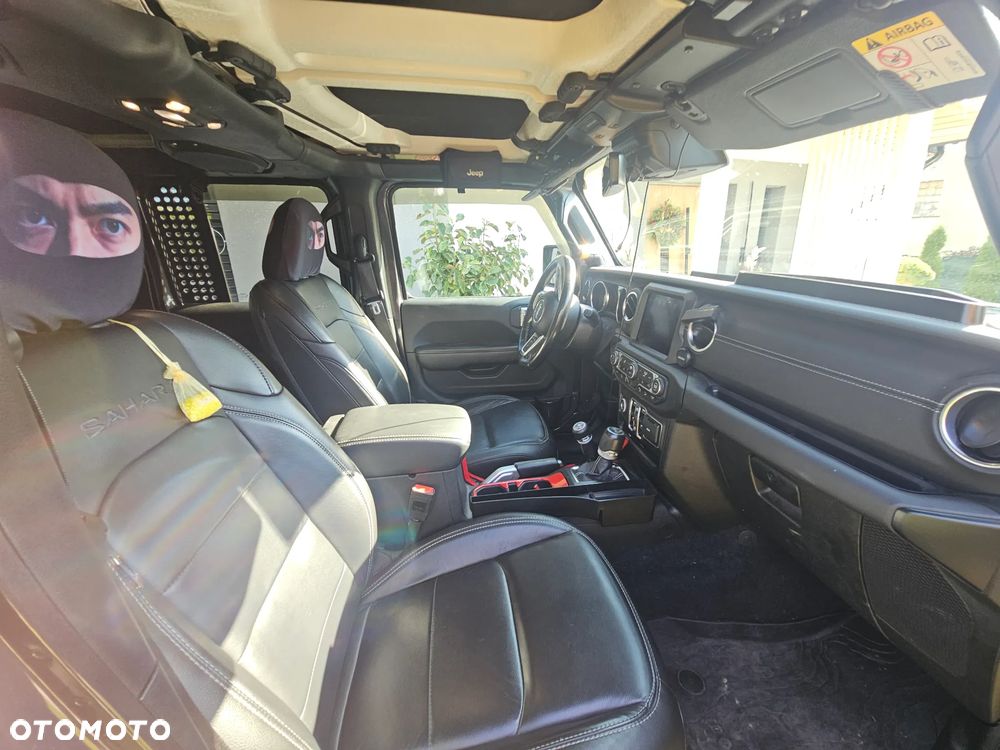 Jeep Wrangler Unlimited GME 2.0 Turbo Sahara - 6