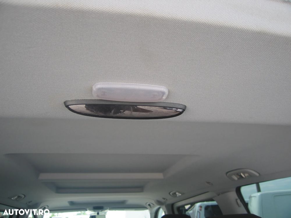 Mercedes-Benz VIANO  7 LOC, AUTOMATA , AC FAȚĂ SPATE, EURO V. MOTOR 3 L. - 12