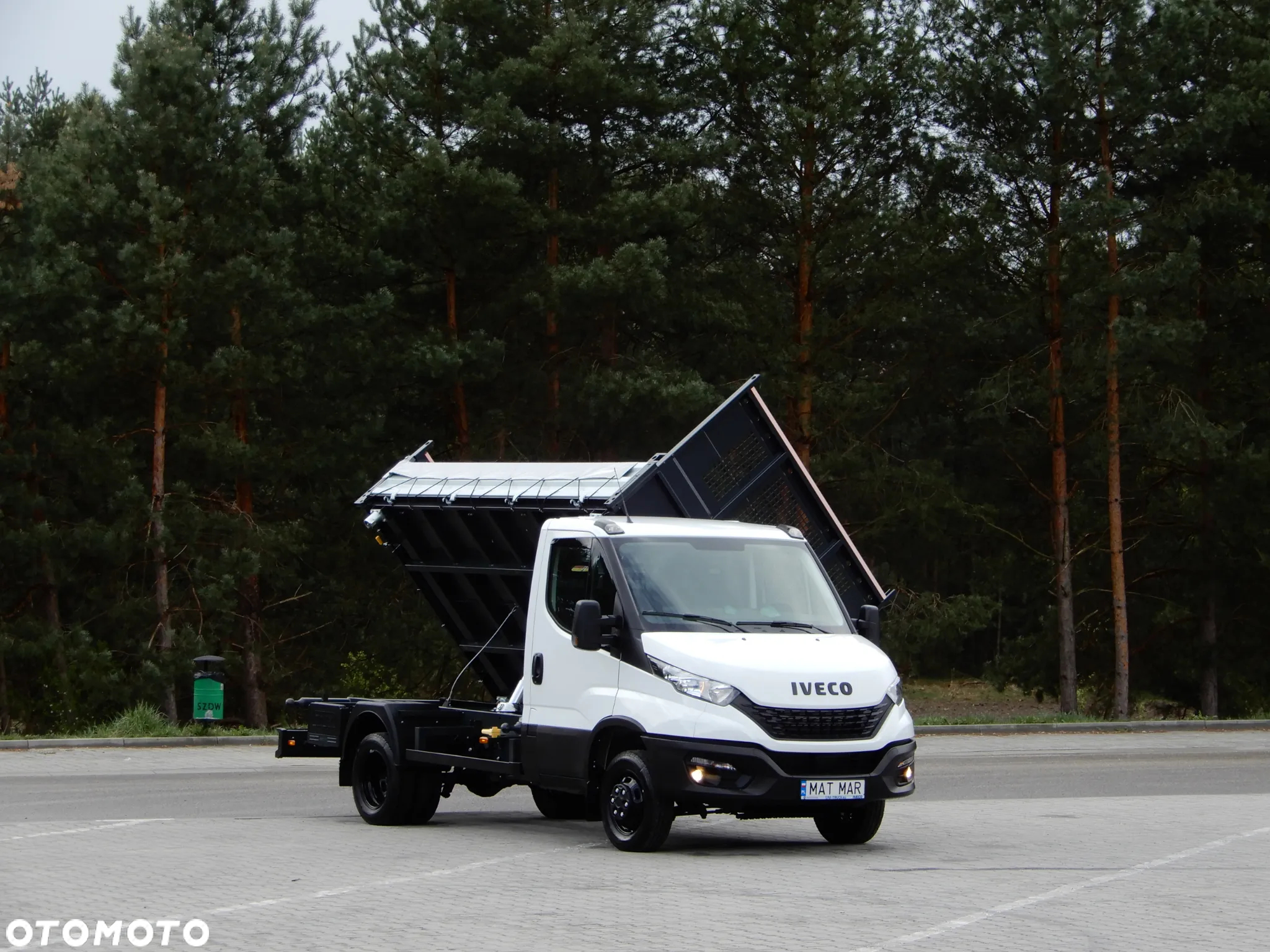 Iveco DAILY 50C18 Wywrotka Kiper Wywrot x 3 Renomowanej Firmy SCATTOLINI 3.62 CM HAK 3500 Kg 30 Tys Km Przeb Stan Jak Nowy OKAZJA - 17