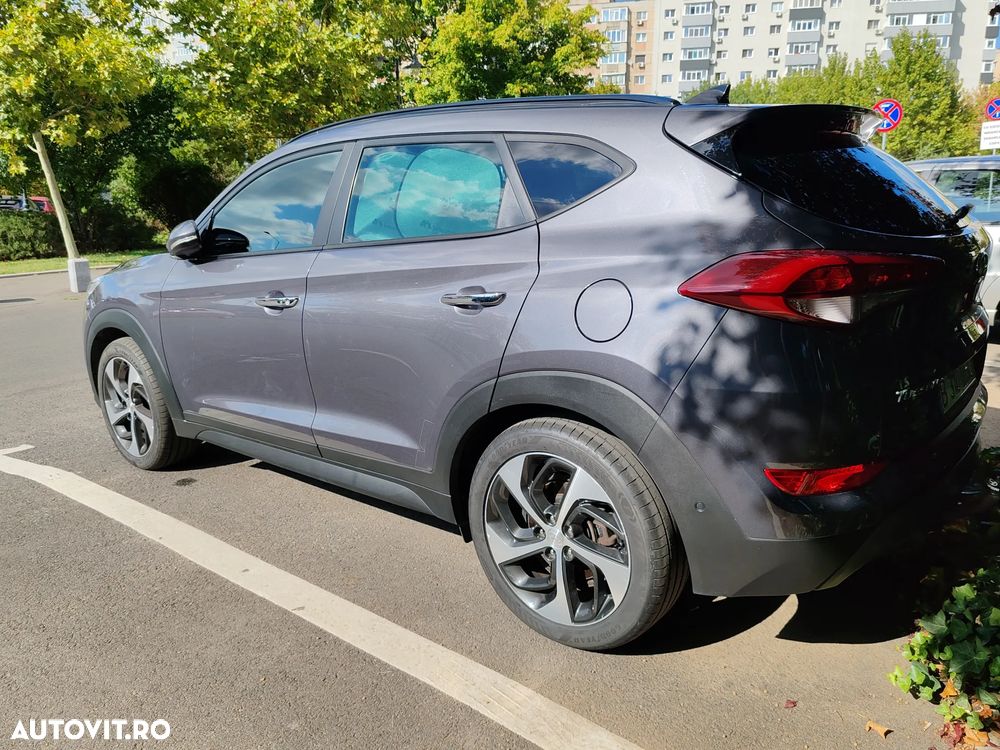 Hyundai Tucson 2.0 CRDI 4WD Automatik Premium - 18
