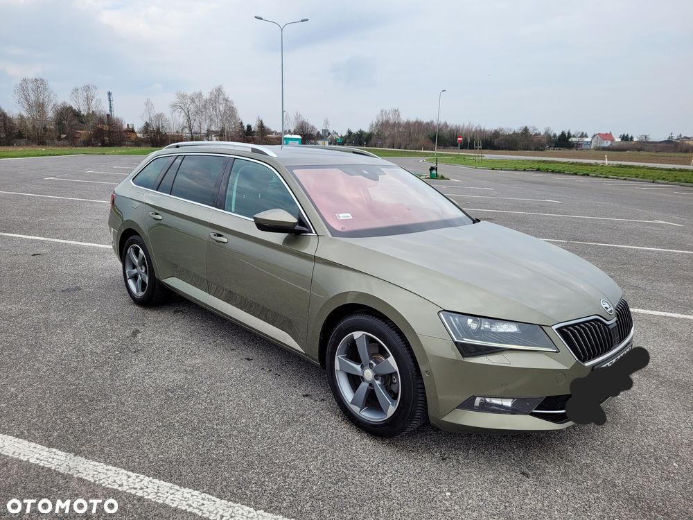 Skoda Superb 2.0 TDI DSG Style - 3