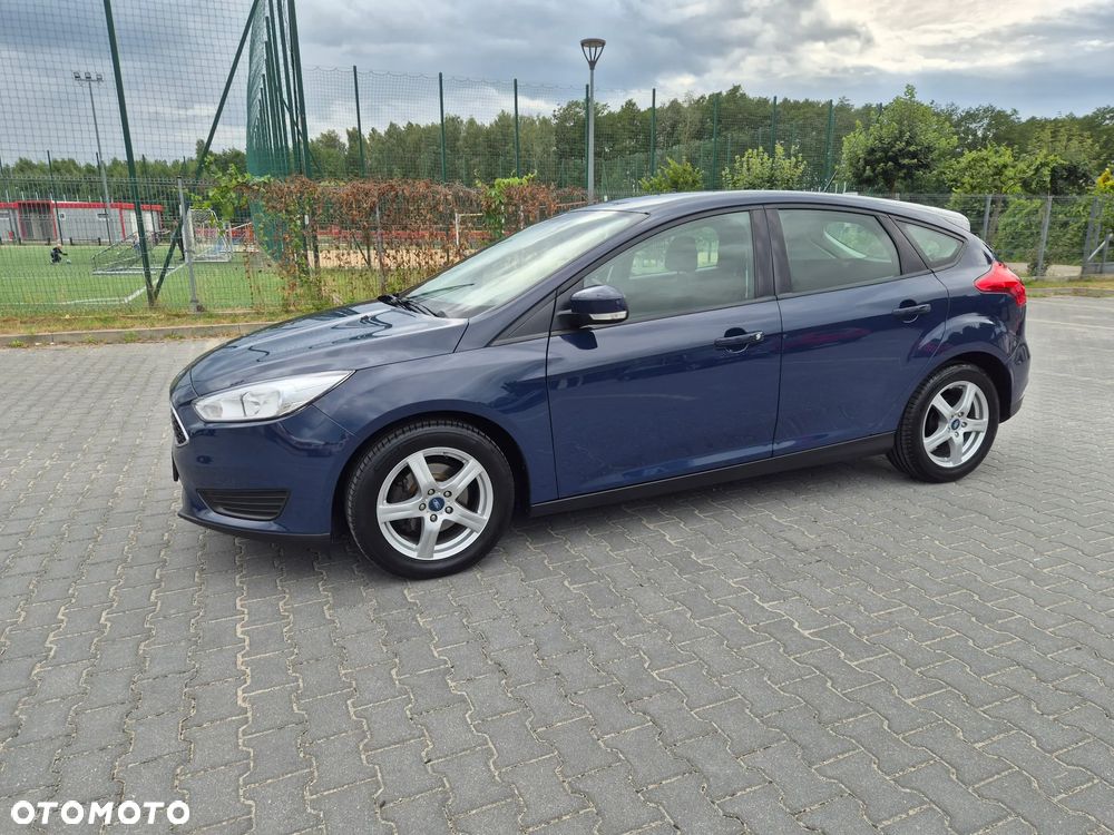 Ford Focus 1.6 Trend - 16