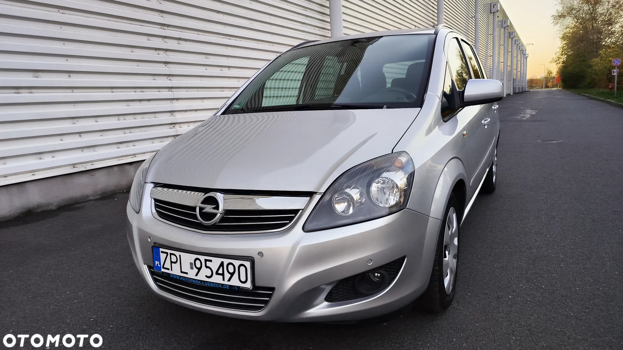 Opel Zafira - 13