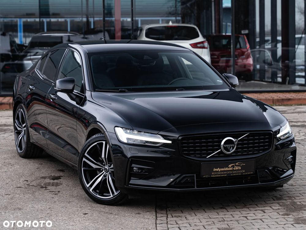 Volvo S60 B4 B DKG Plus Dark - 4
