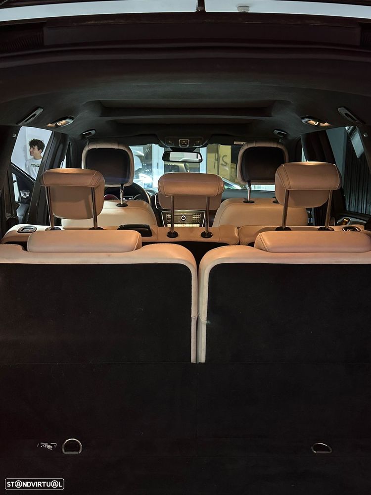 Mercedes-Benz GLS 350 d 4Matic 9G-TRONIC AMG Line - 15