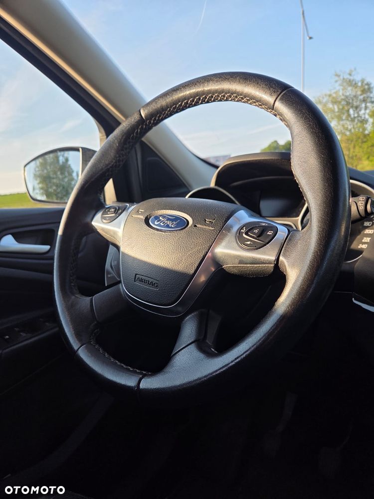 Ford Kuga 2.0 TDCi Individual - 12