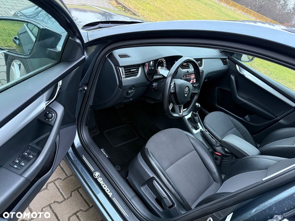 Skoda Octavia 1.5 TSI ACT DSG Style - 8