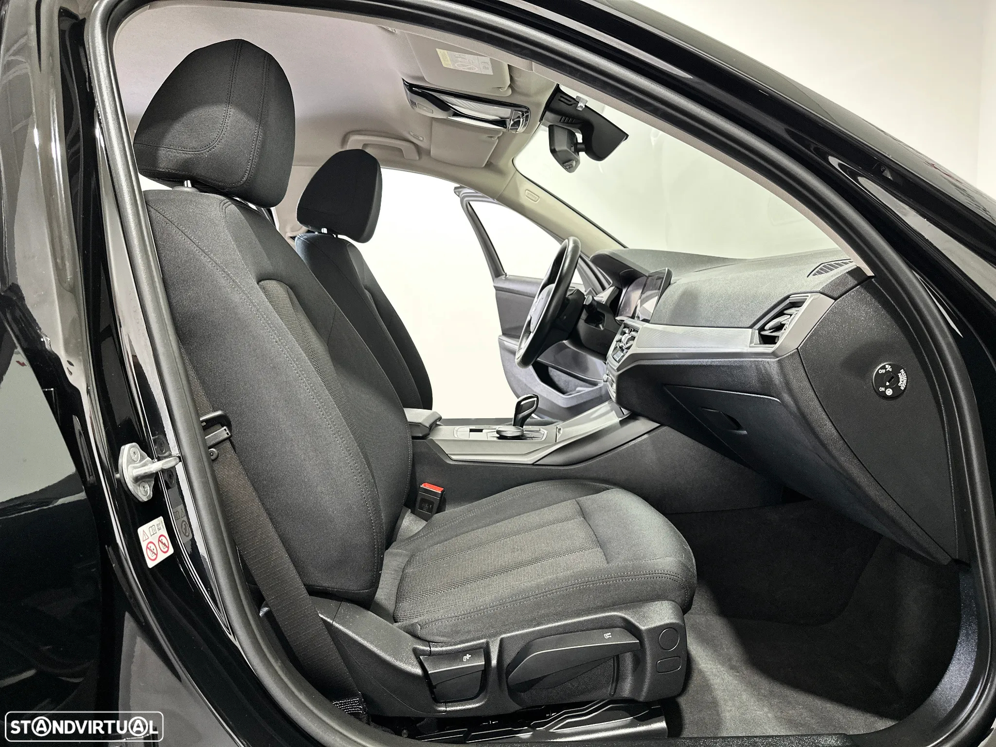 BMW 318 d Touring Line Luxury Auto - 36