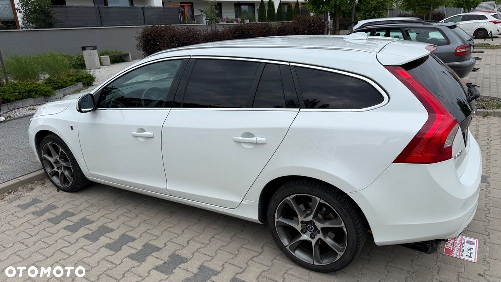 Volvo V60 D4 Drive-E Ocean Race - 8