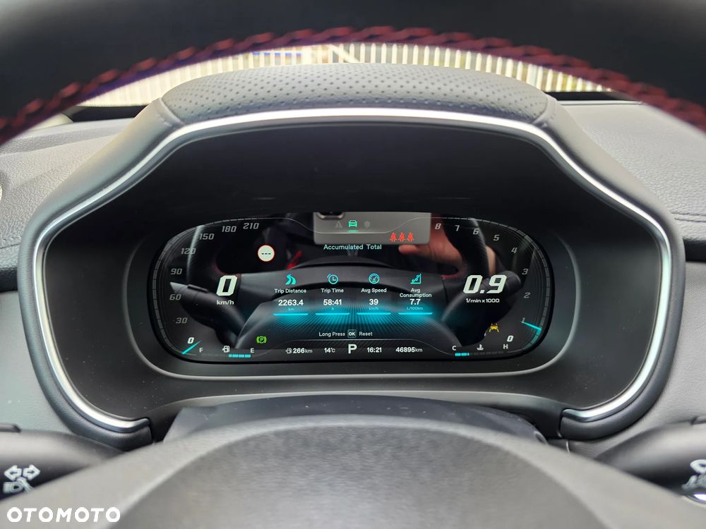 MG HS 1.5 T-GDI Exclusive DCT - 19