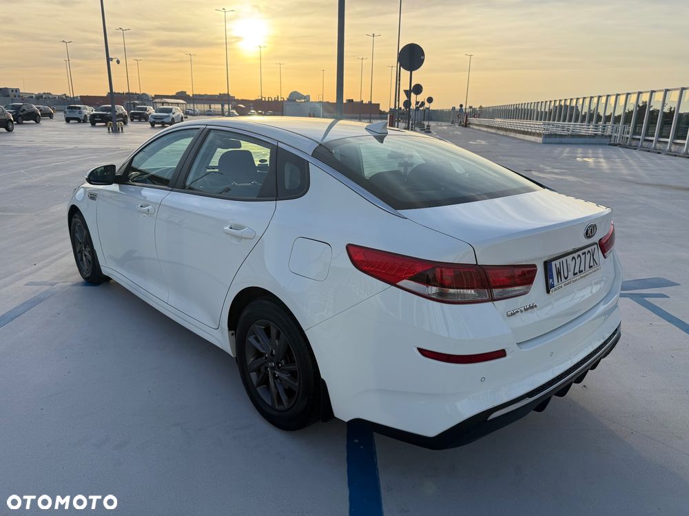 Kia Optima - 4