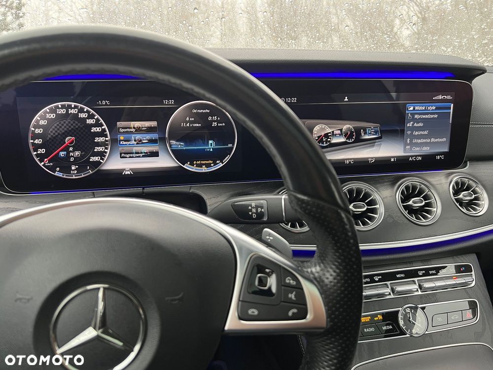 Mercedes-Benz Klasa E 200 Coupe 9G-TRONIC - 27