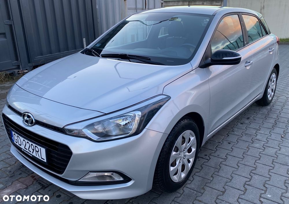 Hyundai i20 1.2 GO - 1